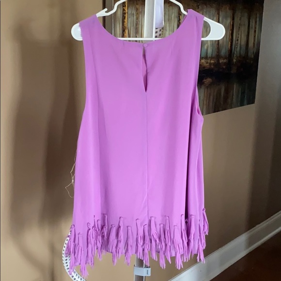 Lavender fringe tank - Picture 2 of 2